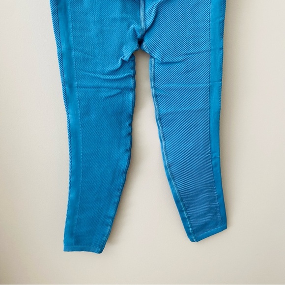 Free People Seamless High Waisted Leggings Blue Sz XS - Picture 7 of 7